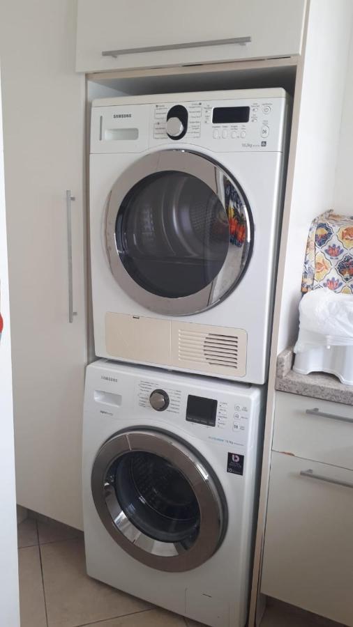 Apto 3 Quartos No Centro A Beira Mar Balneário Camboriú Екстериор снимка