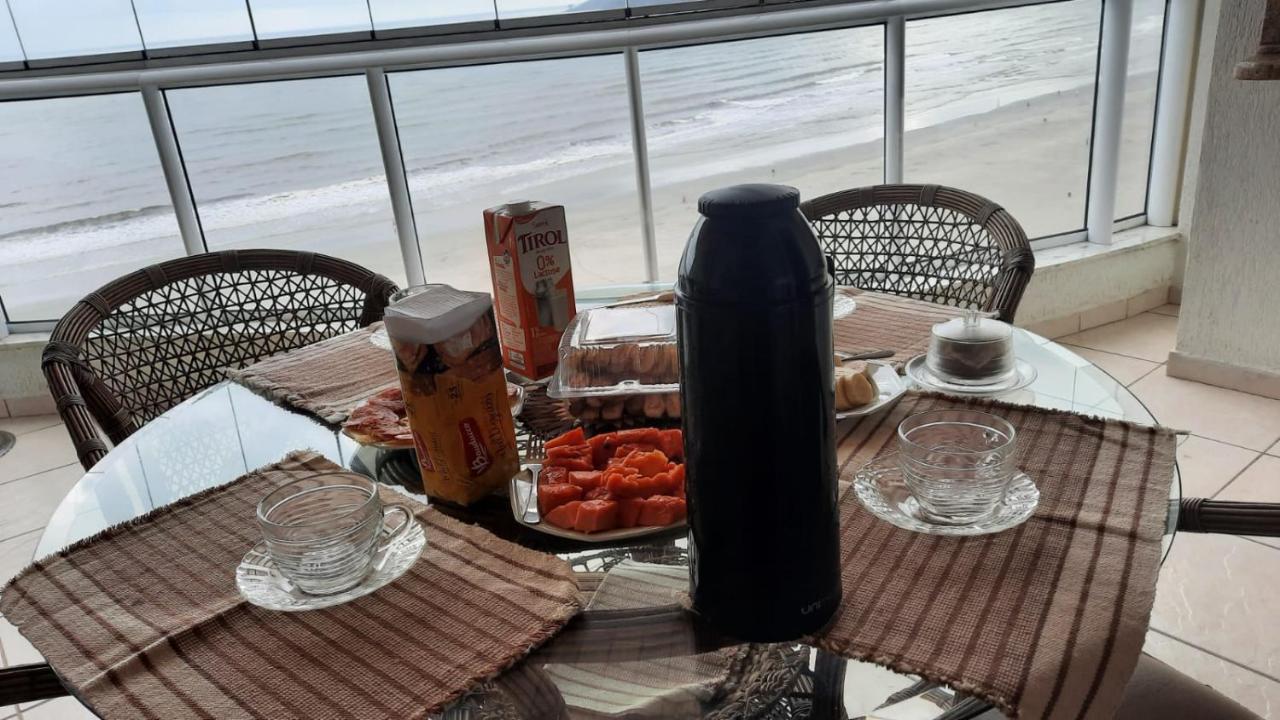 Apto 3 Quartos No Centro A Beira Mar Balneário Camboriú Екстериор снимка
